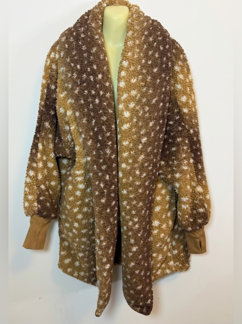 Women's Faux-Sherpa Open Front Teddy Jacket in Brown/Cream